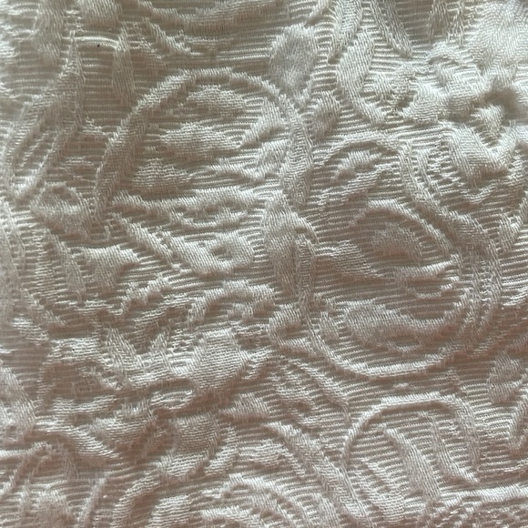 J. Crew Women’s Textured Pull On Shorts Size 6 - Picture 4 of 4